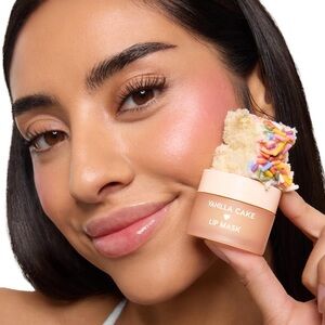 NEW Colorpop Fresh Kiss Lip Mask in Vanilla Cake